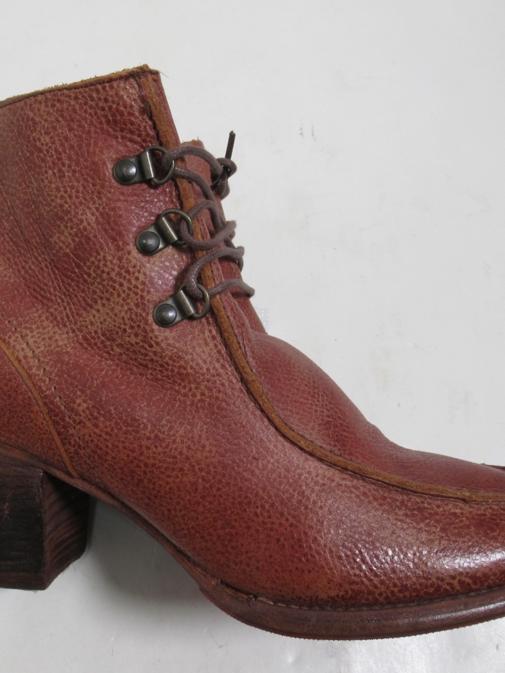 Bed Stu Women's Mage Boots Red Brown Size 10 US / 8 UK / 40 EU